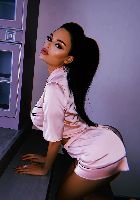 United Arab Emirates Fetish-Queen-NITA companion, preety face